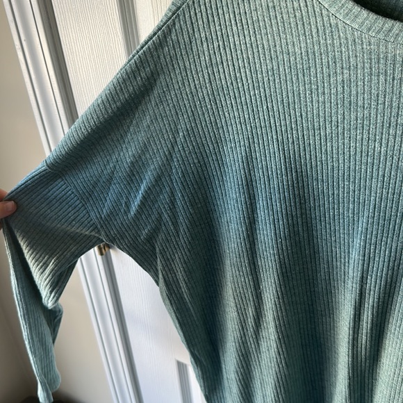 Long sleeve tunic - Picture 3 of 3